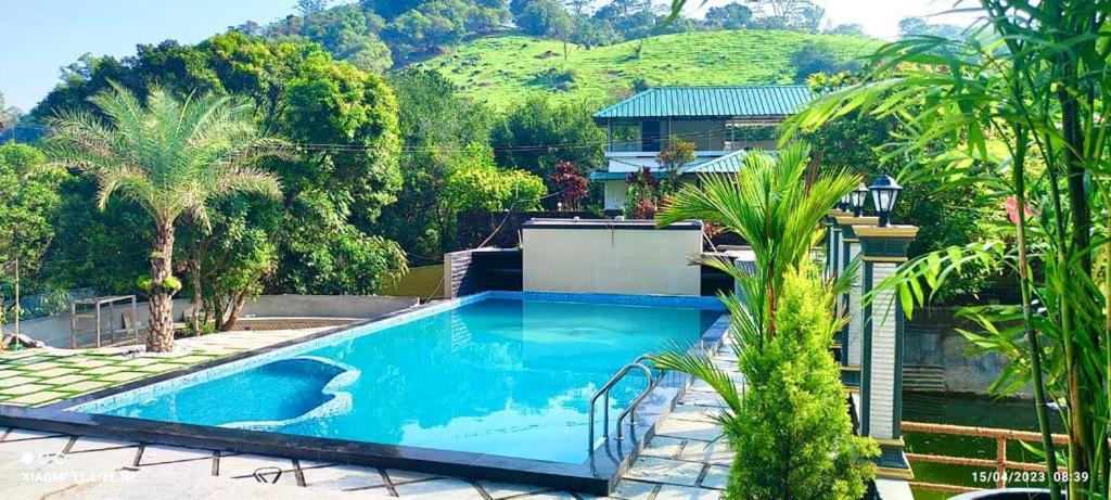 ทาเบอร์ ฮิลล์ รีสอร์ต Hotel วากามอน ภายนอก รูปภาพ