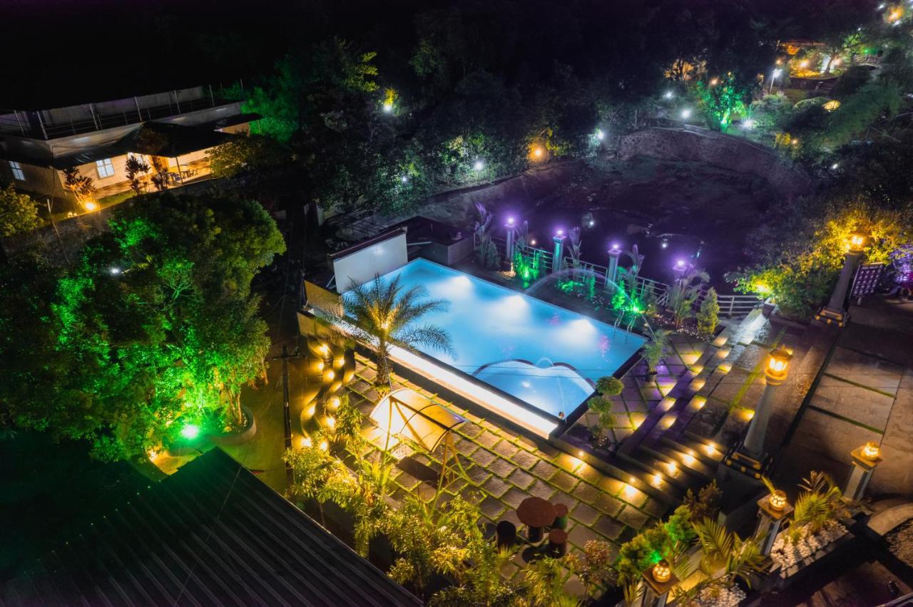 ทาเบอร์ ฮิลล์ รีสอร์ต Hotel วากามอน ภายนอก รูปภาพ