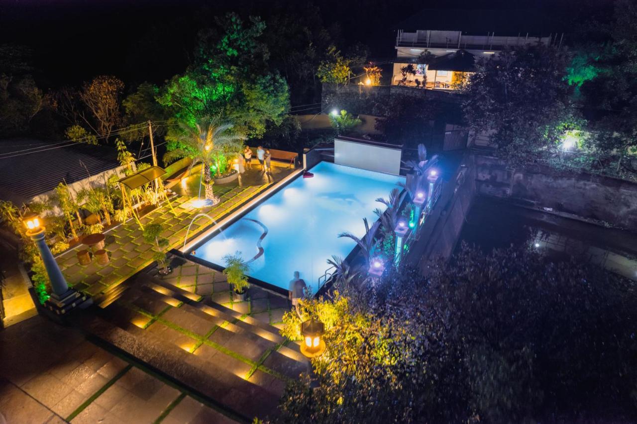 ทาเบอร์ ฮิลล์ รีสอร์ต Hotel วากามอน ภายนอก รูปภาพ