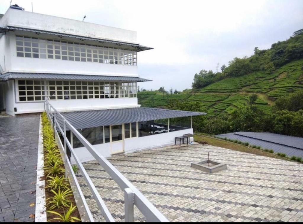 ทาเบอร์ ฮิลล์ รีสอร์ต Hotel วากามอน ภายนอก รูปภาพ